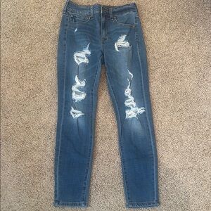 EUC Aeropostale High Rise Jegging with Distressed Style